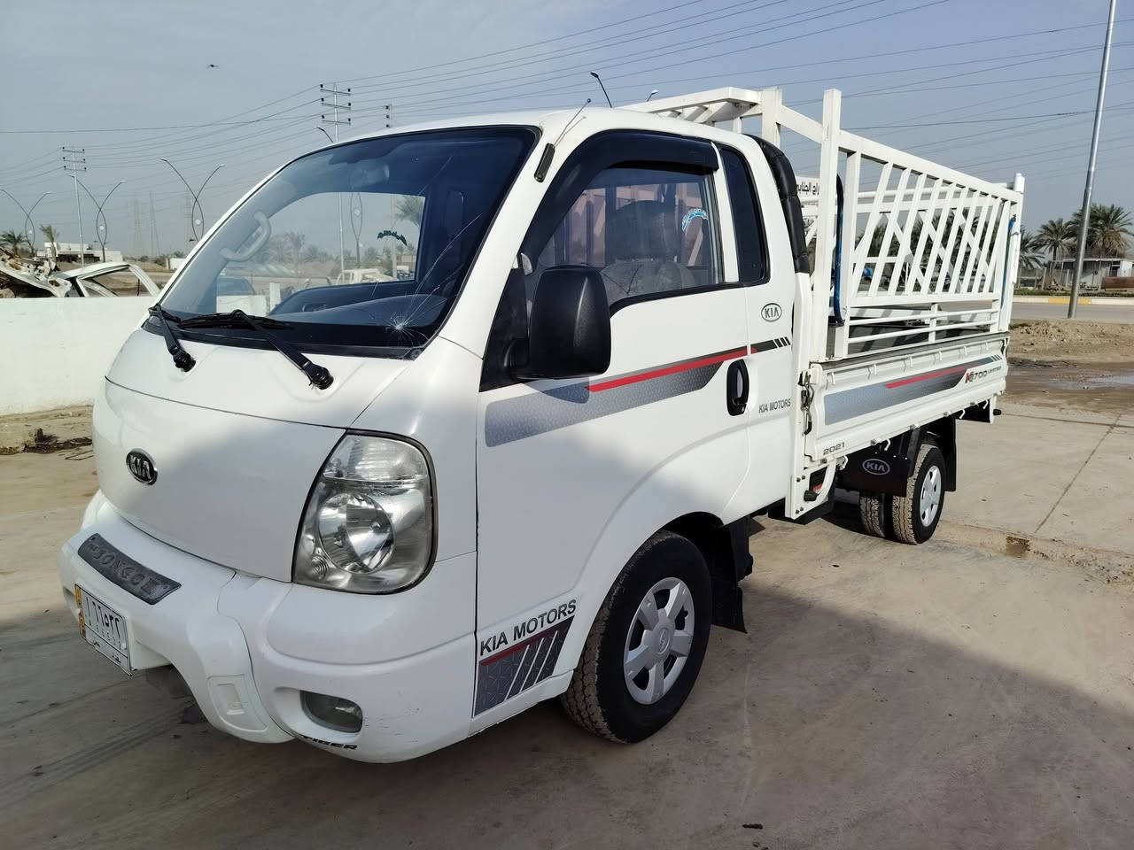 السلام عليكم للبيع والمراوس كيا بنكو موديل 2008 رقم بغداد مشروع وطني السنويه لل 28 سيارة جديده وبلاديه برغي ماناقصها تبريد تدفئه صدر جديد قبل 10 ايام بدلته غلاف محجل جاهزة بيها صبغ بربع شويه اني صبغه طخه خفيفه على كد شبرين والدوسه صبغتها توحيد لون والباقي مكفول مكينه تبخر بدون تنقيص من سامراء البغداد روحه جيه قطرة ما نقصت ومكينه ناعمه ونص سلف تشتغل تخم نوزل وبم جديد قبل شهر بدلتهن دوشمه جديده شاصي مكفول عل فحص شرط سيارة جاهزة فلس ماتصرف عليها السعر 93 وبيها مجال بسيط للشراي العنوان سامراء الشراي يراسل الصفحه خاص تحياتي


**إذا كنت صاحب هذا الإعلان وتريد حذفه لأي سبب، رجاءا أرسل رسالة إلى الدعم الفني**