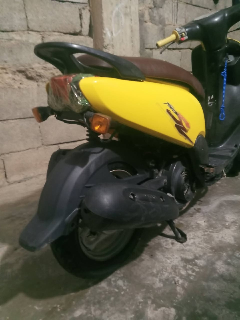 السلام عليكم دراجه فله كفاله عامه اين قسم بها حلوه الدراجه شوفه عينك ماكينه ما مفتوحها اذا مفتوحه ترجع الدراجه الدراجه بيها دمام كامله مكمل للاستفسار حتى لو مراوس حسب القناه او بيع السعر 650 وبيها مجال للطيبين للاستفسار/***********
