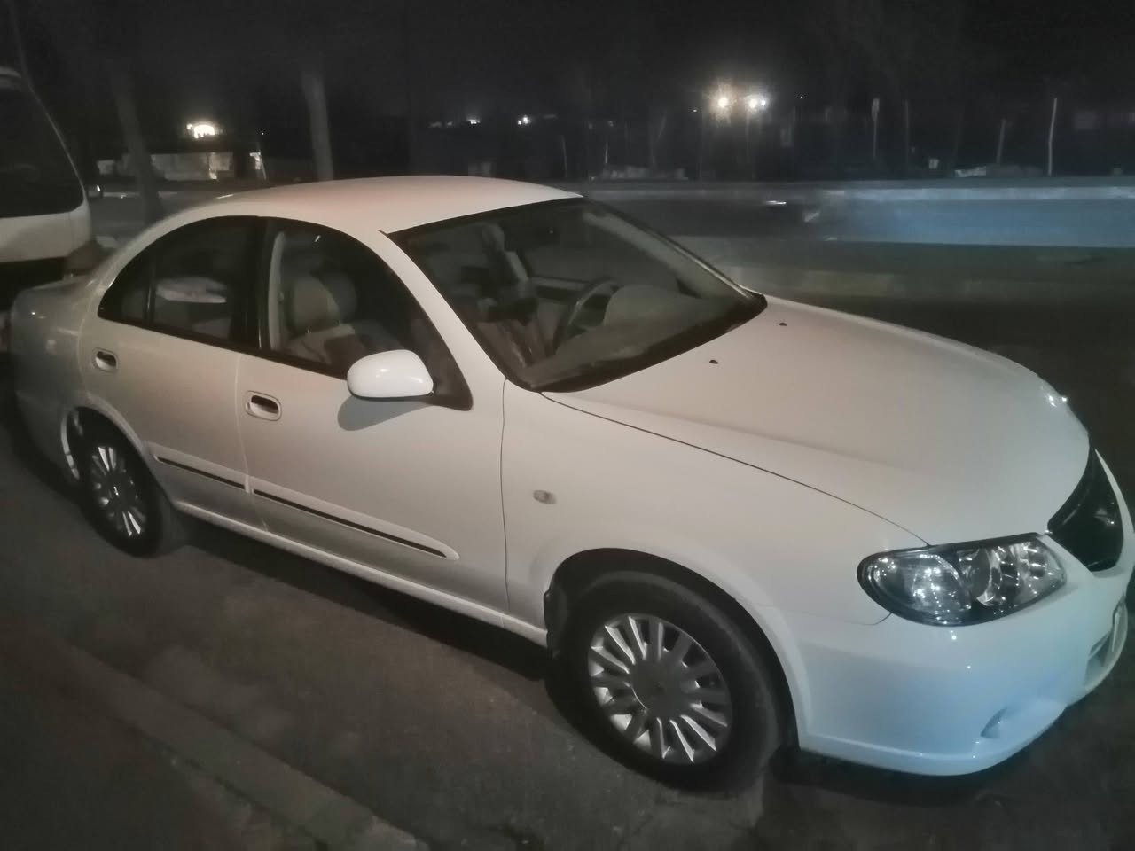 سە نی یابانی گیر عادی 2010  سعری 108 ***********
