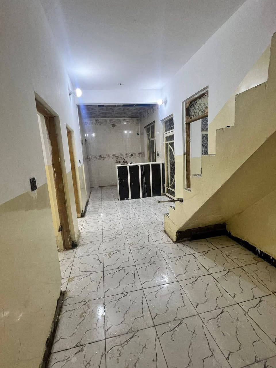 عروض اليوم دار الايجار المساحة 100م بناء غرفتين وصالة واستقبال ومطبخ وصحيات حي ميسان قطاع 35سعر الايجار 325 مع الماء والكهرباء*********** وات ساب
