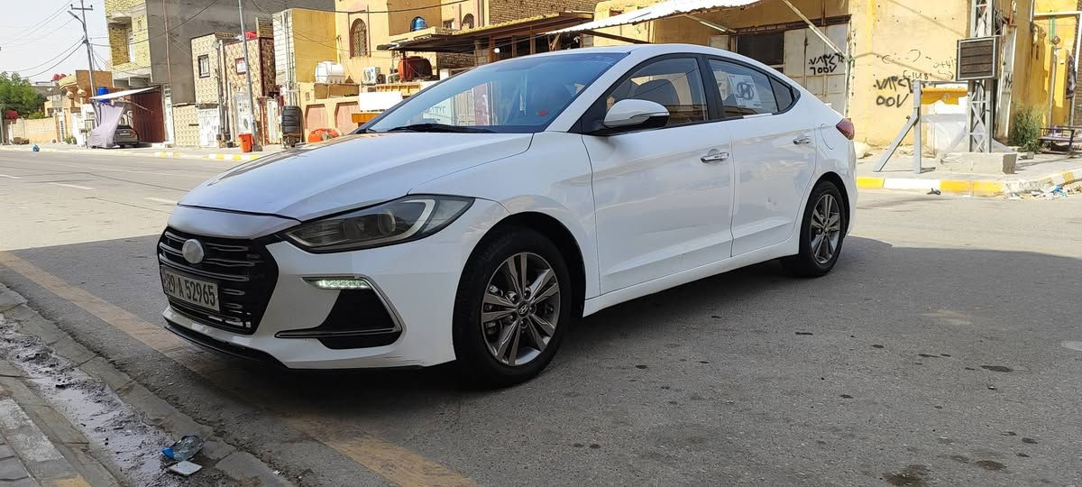 سلام عليكم سياره النترا خليجي سوبر موديل 2018سياره فول مواصفات رقم واسط دولي سنويه لل29 المكان واسط سياره مكفولة من الضربه والتبديل فقط جاملق صبغ اثر شخط السعر 120رقم الهاتف ***********
