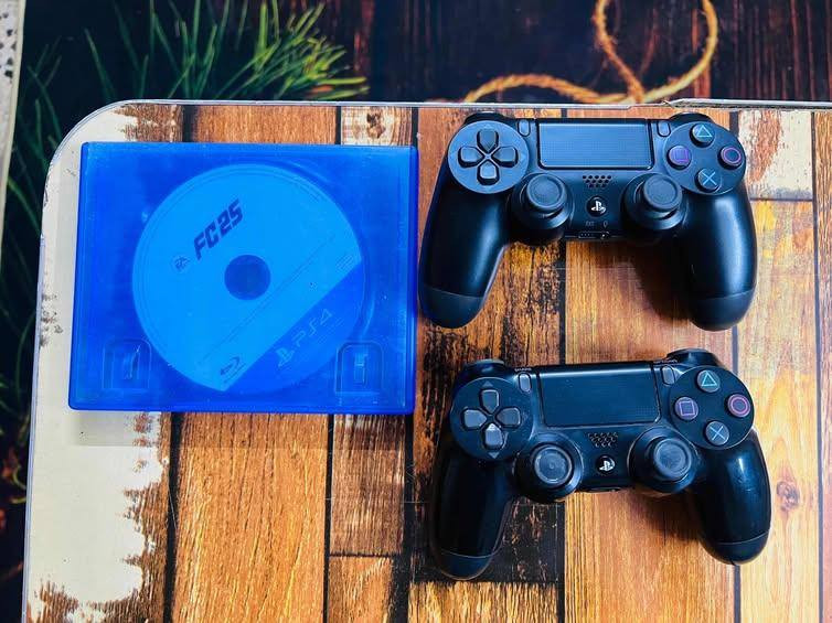 جهاز ps4 للبيع 
نضيف و مامهكر وما مفتوح

مساحتة نص تيرا ونضامه 13.4

المحتويات:

يدات اثنين وحدة اصلية والثانية تجارية

وكيبلاته ما بيهن نقص

قرص fifa25

العنوان :(بغداد مدينة الصدر الاورفلي) 

السعر:220 (ومابي مجال)


**إذا كنت صاحب هذا الإعلان وتريد حذفه لأي سبب، رجاءا أرسل رسالة إلى الدعم الفني**