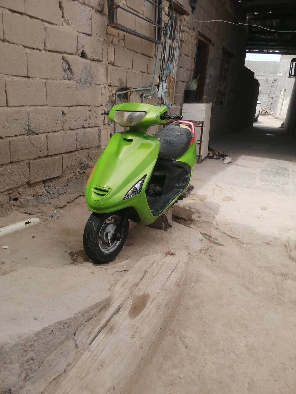 دراجه فراشه للبيع الشراي واتساب وانه خادم

***********

دراجه فراشه للبيع شغل وطلع  وين ماتريد شلعه  ومعدل ما تنكظ مكينه خرسه لا تبخير لا تنقيص نكره كفرات حلوه السعر ب250 وبي مجال للشراي مكاني البصره كرمة علي
