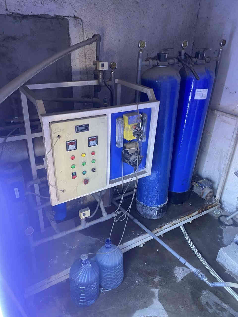 سلام عليكم محطة للبيع ام الألف بل ساعة مكاني بغداد شهداء البياع ***********
