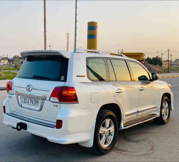 سلام عليكم
لاند كروز 14
8 سلندر GXR
ماشيه 200 الف
كفاله عامه بيها شبر واحد بل جاملغ الورى فقط
للأستفسار خاص
وهذه رقمي ***********
