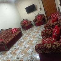 كنب • ١٠مقاعد • ما بيه ضرر