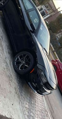 جاملغ جارجر جهه الايمن اسود الاصلي بيه بارد وبيه الذيل مال دوسه صبغ لل...