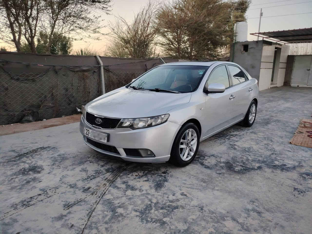 سيراتو فورتي 2009 خليجي رقم اربيل انكليزي شرط تحويل مكينه 1600 دوش كير اوتوماتيك ويل كب 4 دسك تبريد شغال منضومة مبدله جديد  شاشه أندرويد كامره خلفيه ارضيه جلد فتحه تخم تاير جديد حداديه نضيفه سياره مكفوله من الضربه ولتبديل بيها صبغ الشفه مال البنيد  ولجاملغ الخلفي الايسر بس رش بدون معجون ولباقي مكفول ابيع صبغ قطعتين بدون معجون
السعر ٨٥ وبيها مجال
***********
 ***********
