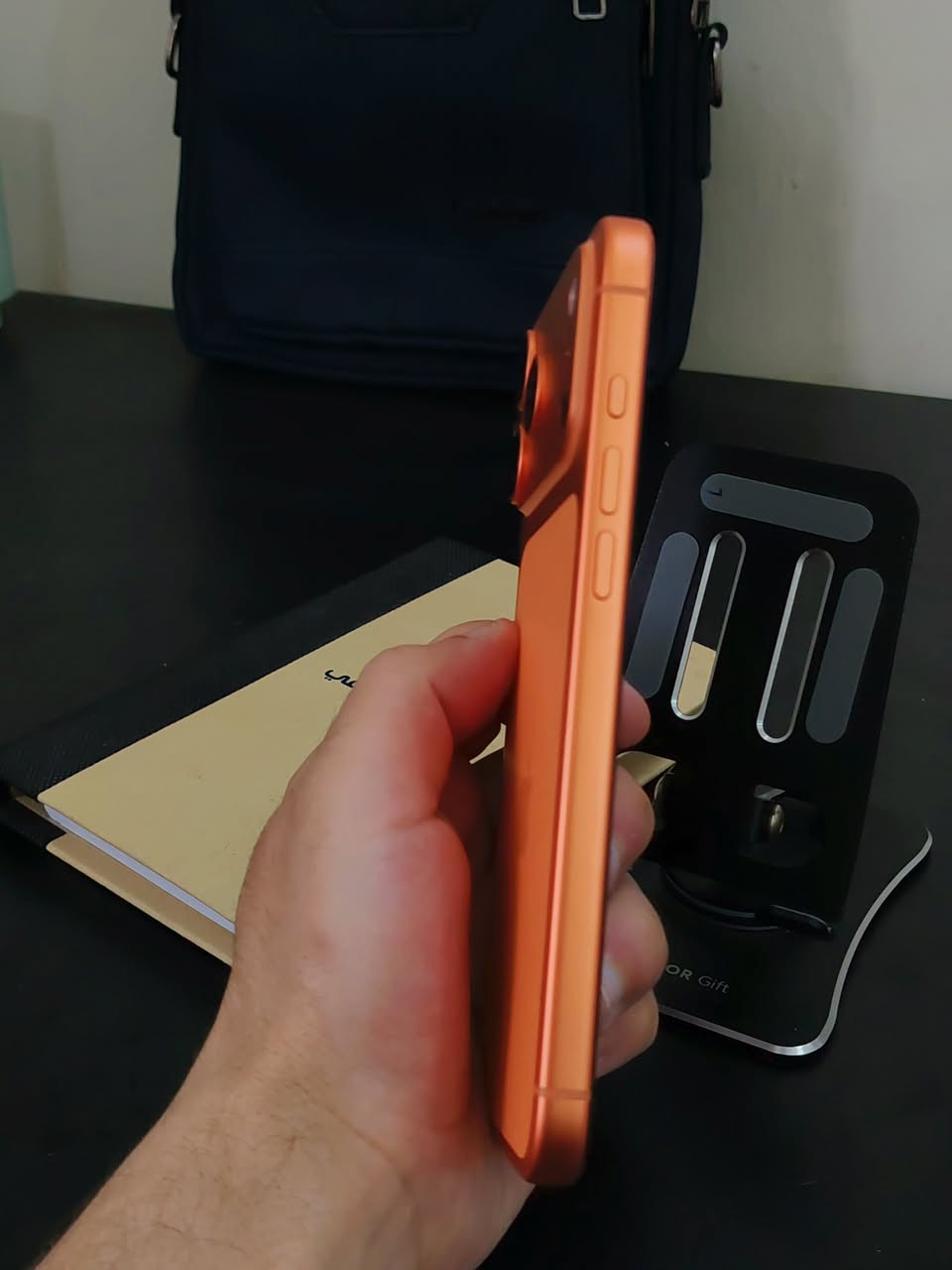 ايفون ١٧ بروماكس للبيع
ذاكرة ٢٥٦ 
اللون برتقالي  
البطارية ١٠٠٪؜
النظافة ١٠٠٪؜
مشتري قبل ٣ اشهر 
الشريحة eSIM الشريحة الإلكترونية  
الملحقات كاملة 

السعر مليون و ٧٥٠ الف 
المكان بغداد


**إذا كنت صاحب هذا الإعلان وتريد حذفه لأي سبب، رجاءا أرسل رسالة إلى الدعم الفني**