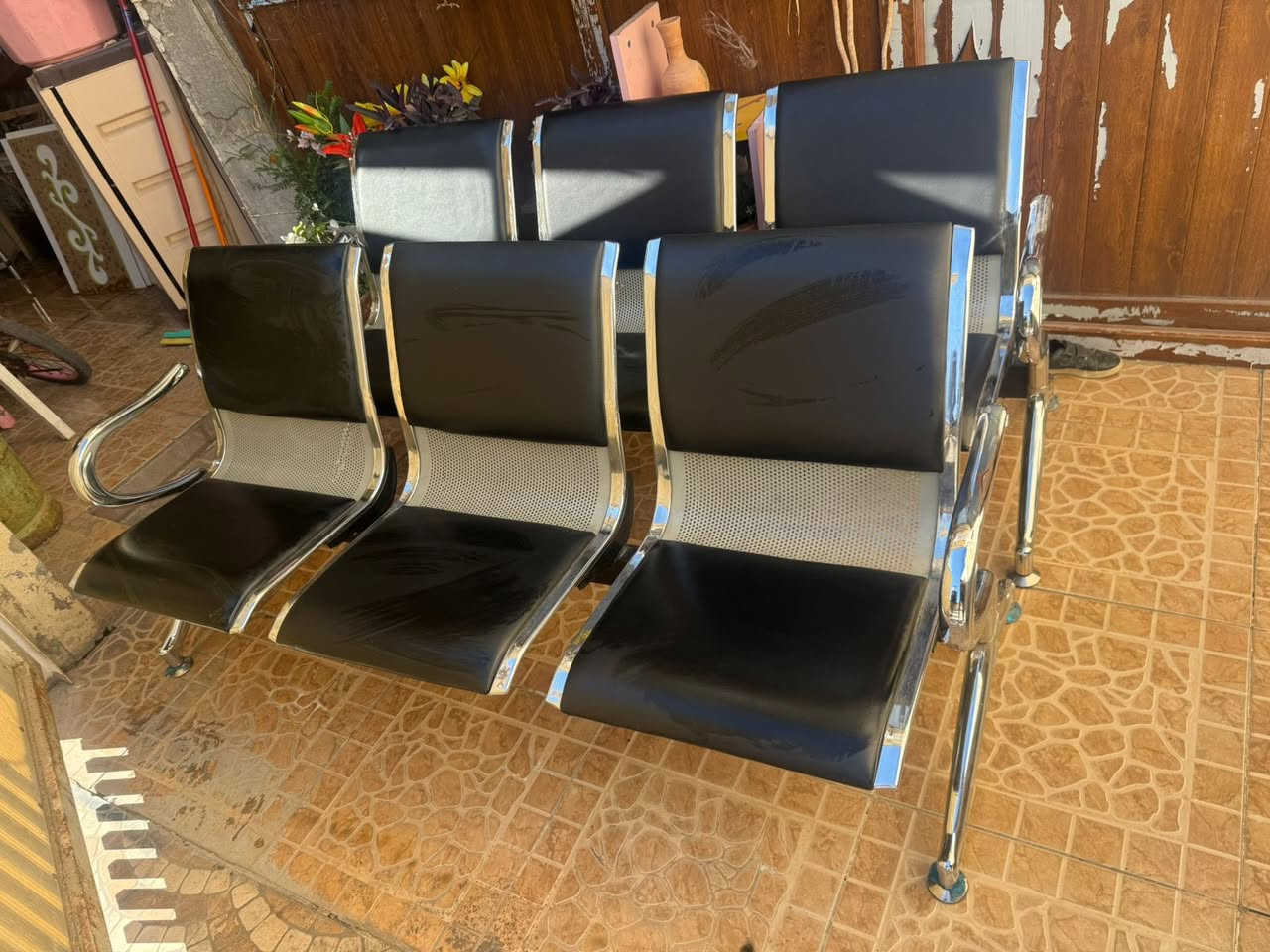 كرسي انتضار 3 مقعد سعر الواحد 60 الف يوجد قطعتين
كرسي انتضار 2 مقعد سعر الواحد 45 الف يوجد قطعتين مستعمل قليل

عنوان اربيل بختياري


**إذا كنت صاحب هذا الإعلان وتريد حذفه لأي سبب، رجاءا أرسل رسالة إلى الدعم الفني**