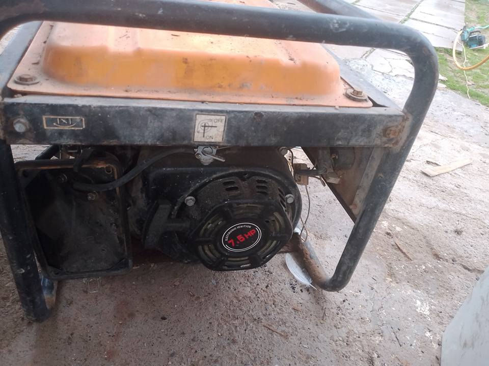 مولدة للبيع اشتريتلها محرك جديدبل كارتون 65الف قبل شهرين قبل كم يوم الگلوتورفلت بداخلها يعني المصلح بس يرجع الگلوتوربمكانوشرط توليدوشرط محرك السعر60الف
  ‏‪***********‬‏
