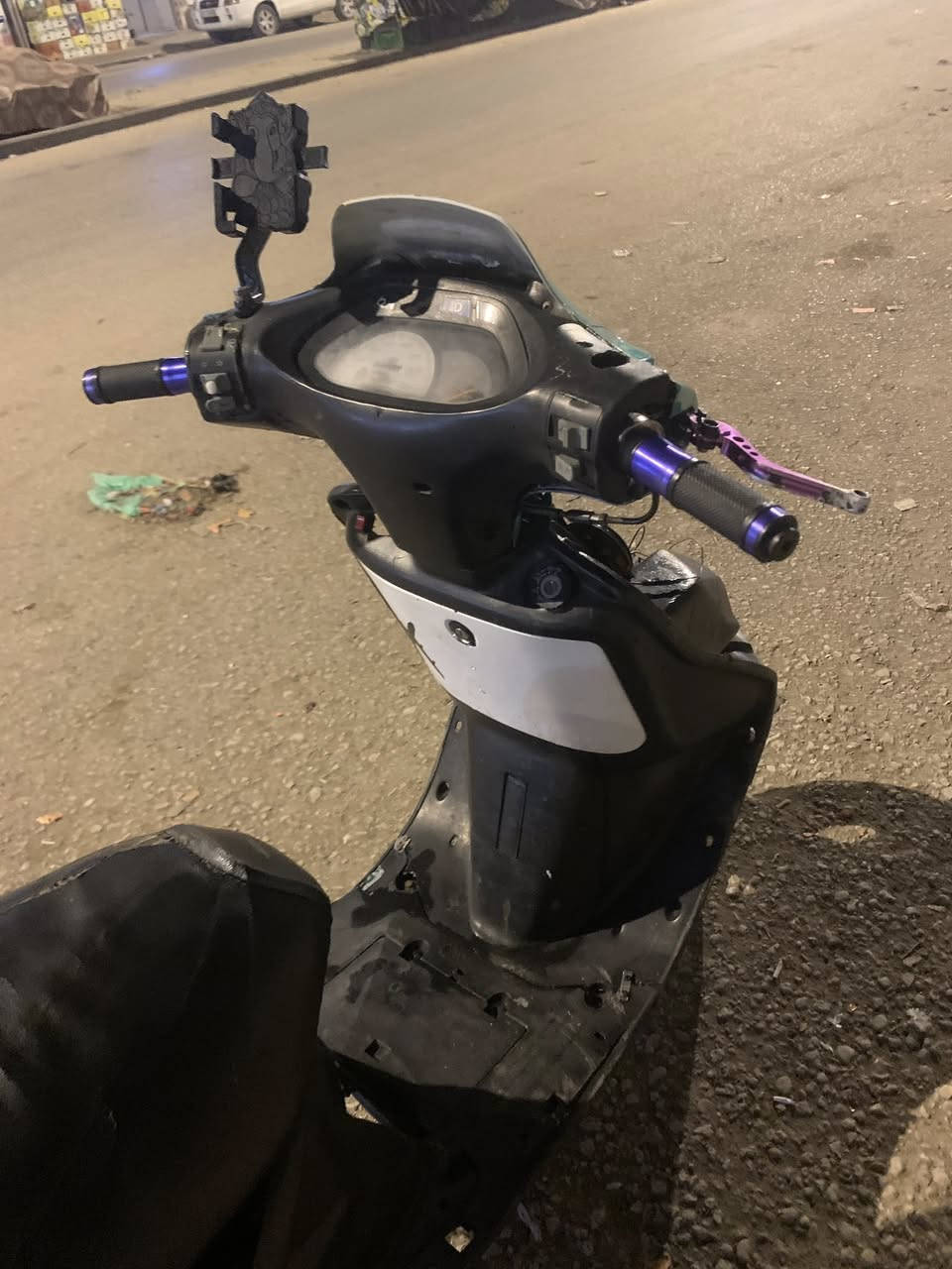 فراشة للبيع دراجة نضيفة وحلوة
كفراتهةً موجودة بس تعبانة تفاصيل اكثر خاص سعر ٣٥٠ وبيهة مجال


**إذا كنت صاحب هذا الإعلان وتريد حذفه لأي سبب، رجاءا أرسل رسالة إلى الدعم الفني**