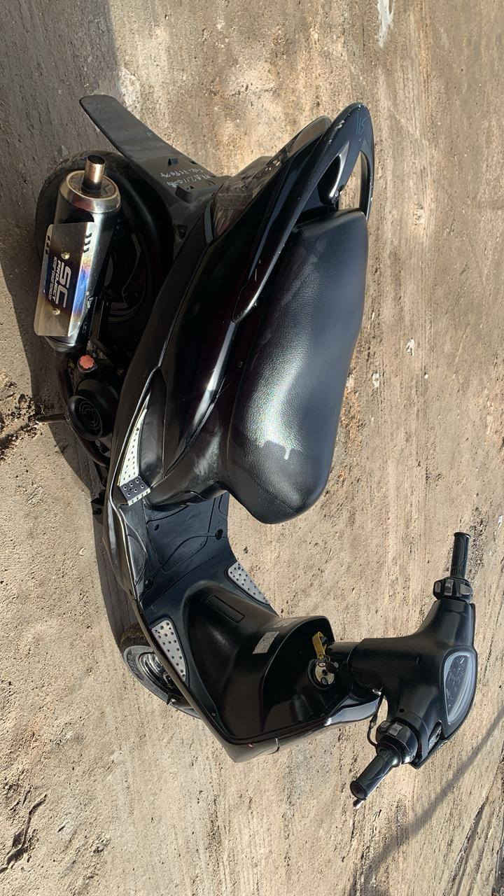 سلام عليكم دراجه ماكس عدله موديل 2005 صارله 5 اشهر من طالعه من الوكيل شلعه ومعدل تاكل الكاع اكل العلوان ابو الخصيب العوجه السعر واحد 50 +964 786 476 1869


**إذا كنت صاحب هذا الإعلان وتريد حذفه لأي سبب، رجاءا أرسل رسالة إلى الدعم الفني**