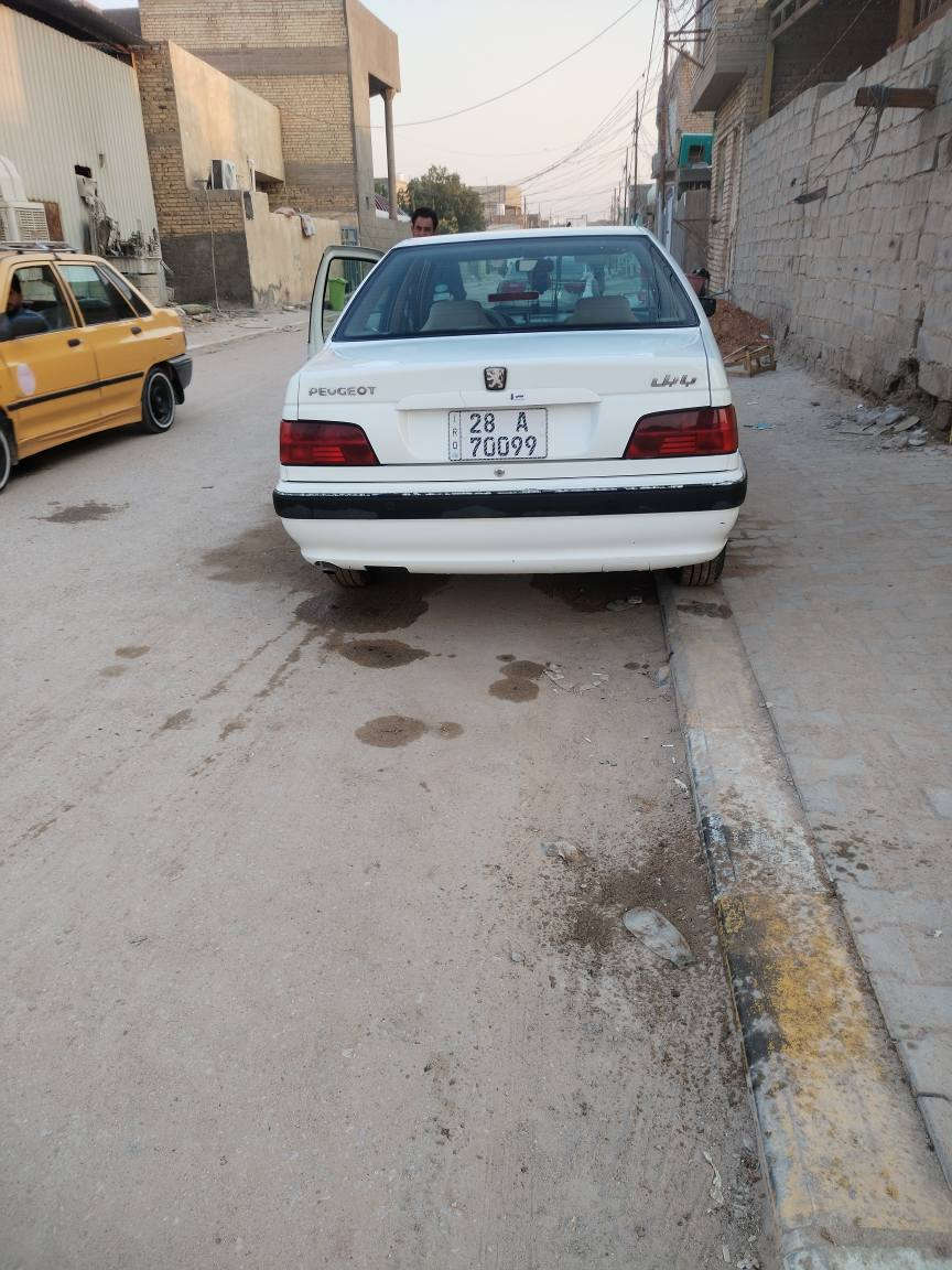 السلام عليكم بيجو بارص للبيع مديل 18 رقم نجف انكليزي كفالة عامة السيارة  هاتف *********** النجف, العراق
