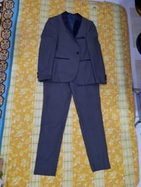 كوت شبابي • مستعمل نظيف • حي الزيتون