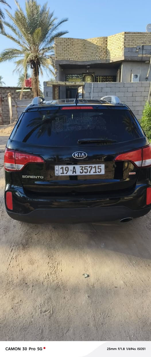 السلام عليكم سورنتو موديل 2014 نص فول مكينه 2400 اربعه سلندر تحكم ستيرن شاشة كامره دواره بريكABS كروز سرعة 3 وضعيات قياده تدفئه بالكشنات اربعه دسك خمسة ويل كب داخل عسلي لد امامي خلفي اشاير بالمري السيارة جديدة رقم كربلاء سنوية ل30 تحويل مباشر مكينه كير حداديه تخم تاير تبريد كهربائيات كله جديد بيه صبغ البنيد وباب خلفي بدون أي ظرر داخلي السعر 130 بيه مجال بسيط للاستفسار اتصل مامتواجد عالفيس مكان السيارة كربلاء ***********

