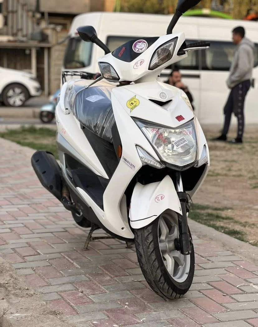 سلام عليكم 🫡 
دراجه اللبيع  سكليتر. خطين 🏍️
دراجه  جديده سكنس لد طلاعات   
شلعه معدل   كهربايات كلهه شغاله 🥰 مديل 13  
شباب دراجة رمبة مصار هواي من منزلهة بس متوازي علة بيعتهة كفالة عامة 
سعر مليون
اللستفسار  📞*********** حي الجهاد
