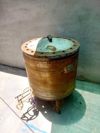 تنور • ميز • ٦٥