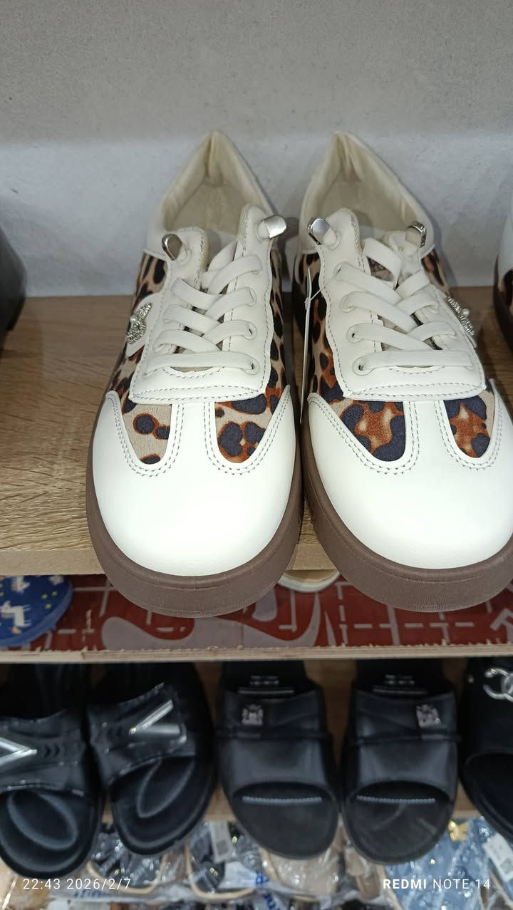 مجمع محمد) 
تخفيضات اليوم 
سعر القطعه 7الف 🔥🔥
((((العنوان الزبيديه حي العسكري قرب مجمع بيت فاخر))))


**إذا كنت صاحب هذا الإعلان وتريد حذفه لأي سبب، رجاءا أرسل رسالة إلى الدعم الفني**