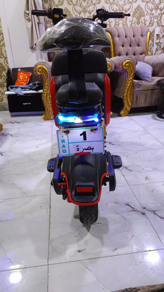 دراجه شحن ار 9دراجه كلش نظيفه سريعه كامله بطاريات حجم كبير 22امبير نظاف وقويات لا يوجد بيها لا كسر ولا زلغ ولا عواج سعر375العنوان بصره نواب ظباط مقابل مستشفى العسكري ***********
