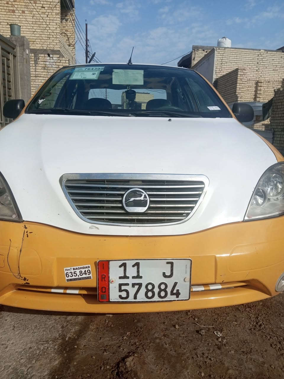 السلام عليكم اخوان طيبه موديل 2016 
سياره مثل ما وضح بالصور 
سياره غرفتها كلش حلوه هي نصبتها ام حلوه كلش 
سياره سعرها 30 ورقه

***********
