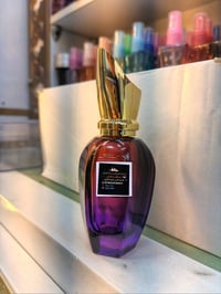 يالله متوفر عطر فادي ثباتية وفوحان بعد 8امتار اسعار جملة ومفرد ومتوفر ...