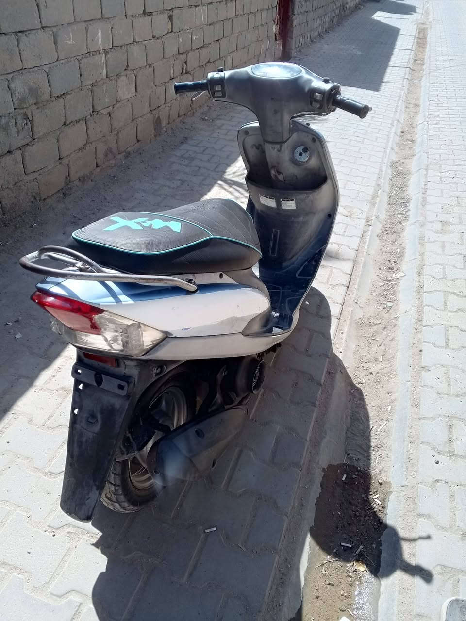 اسلام عليكم دراجه ماكس للبيع السعر  وبيها مجال مكان رميثه ***********
