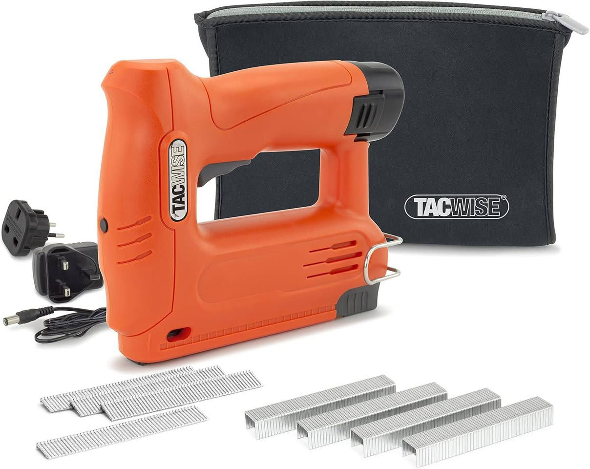 علبة مسدس دبابيس ومسامير لاسلكي (Cordless Staple/Nail Gun) من إنتاج شركة Tacwise موديل 140-180EL يعمل بجهد 12 فولت.المواصفات الأساسية للجهاز:التوافق: يدعم دبابيس من فئة 140 Series بطول يتراوح بين (6-12 ملم)، ومسامير من فئة 180 Series بطول (10 ملم).البطارية: يعمل ببطارية ليثيوم-أيون (Lithium-ion) بجهد 12 فولت قابلة لإعادة الشحن والتبديل مع أجهزة Tacwise الأخرى.المميزات: يشتمل على ضوء LED مدمج للعمل بدقة، ومؤشر لحالة البطارية، ونافذة لمراقبة مستوى تعبئة الدبابيس.الاستخدامات: مثالي لأعمال التنجيد، والمشغولات اليدوية، والديكور، ومشاريع الحرف اليدوية ب٢٥ مع التوصيل


**إذا كنت صاحب هذا الإعلان وتريد حذفه لأي سبب، رجاءا أرسل رسالة إلى الدعم الفني**