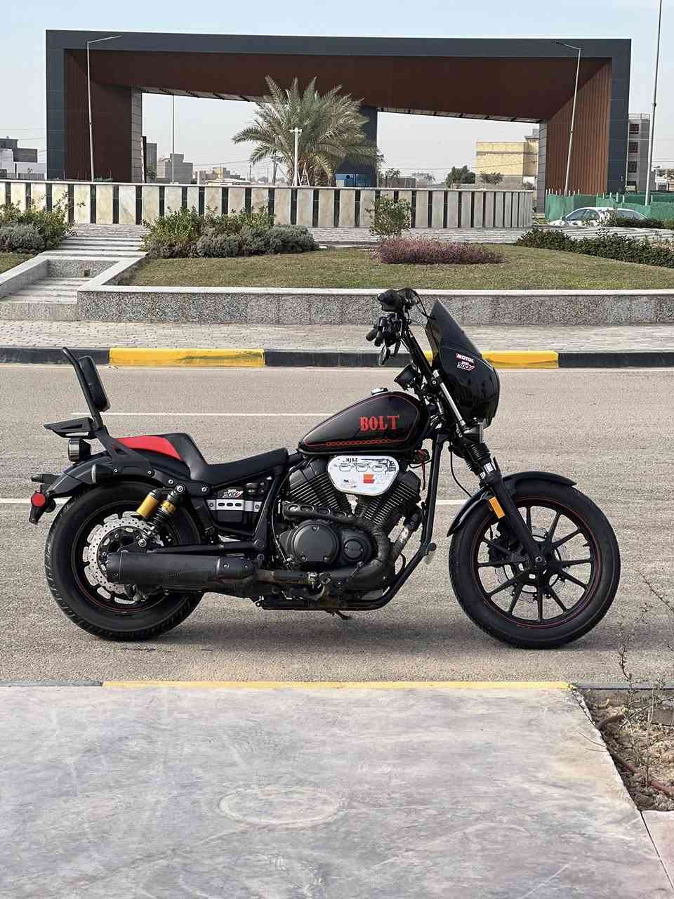 اهلا و سهلا احبائي💚🧤 

YAMAHA BOLT 950cc 🎌

دراجه على مستوى العالم 🗺️
 
دراجه اكيد رقم بغداد 🧤💚✅

محرك V twin معروف جدا عند ياماها ✅

سعر الدراجه اكيد 40ورقه فقط ✅

لتواصل على رقمي الخاص فقط 

*********** 

تحياتي ابو جفوف 🧤💚
