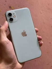 آيفون 11 • ١٢٨ • بطاريه ٧٢٪