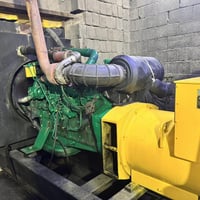 مولده للبيع  نوع فالفو  حجم 122 07823436271