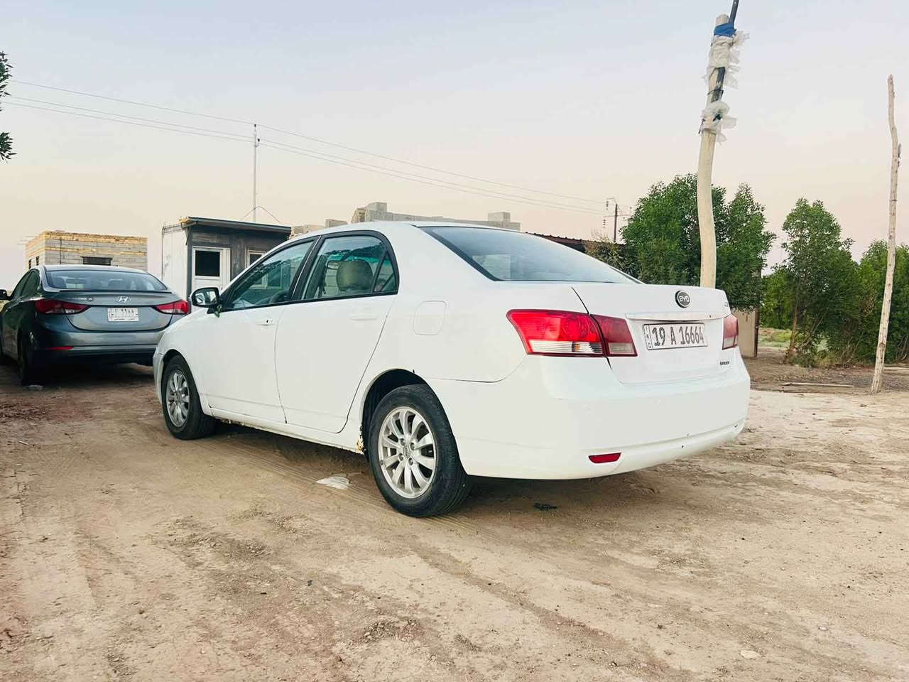سيارة BYD G3 بصمه_موديل 2013رقم كربلاء مشروع وطني بأسمي 
✅
✅كير اوتماتيك

✅ السيارة مكفوله كفاله عامه من الضربه والصبغ 

✅ مكان السيارة محافظة الديوانية قضاء عفك

 
***********

✅ ديوانية, القادسية

