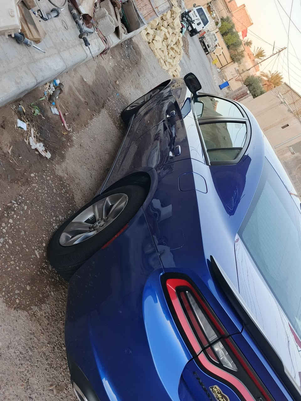 سلام عليكم جارجر مديل ٢٠رقم اربيل بسمي للبيع او مراوس بوبامه شماليه صور لحدث مرفق بل صور فقط نص لبنيد صبغ بدون فتح بدون معجون ماشيه ١٣٠/رقمي ***********
