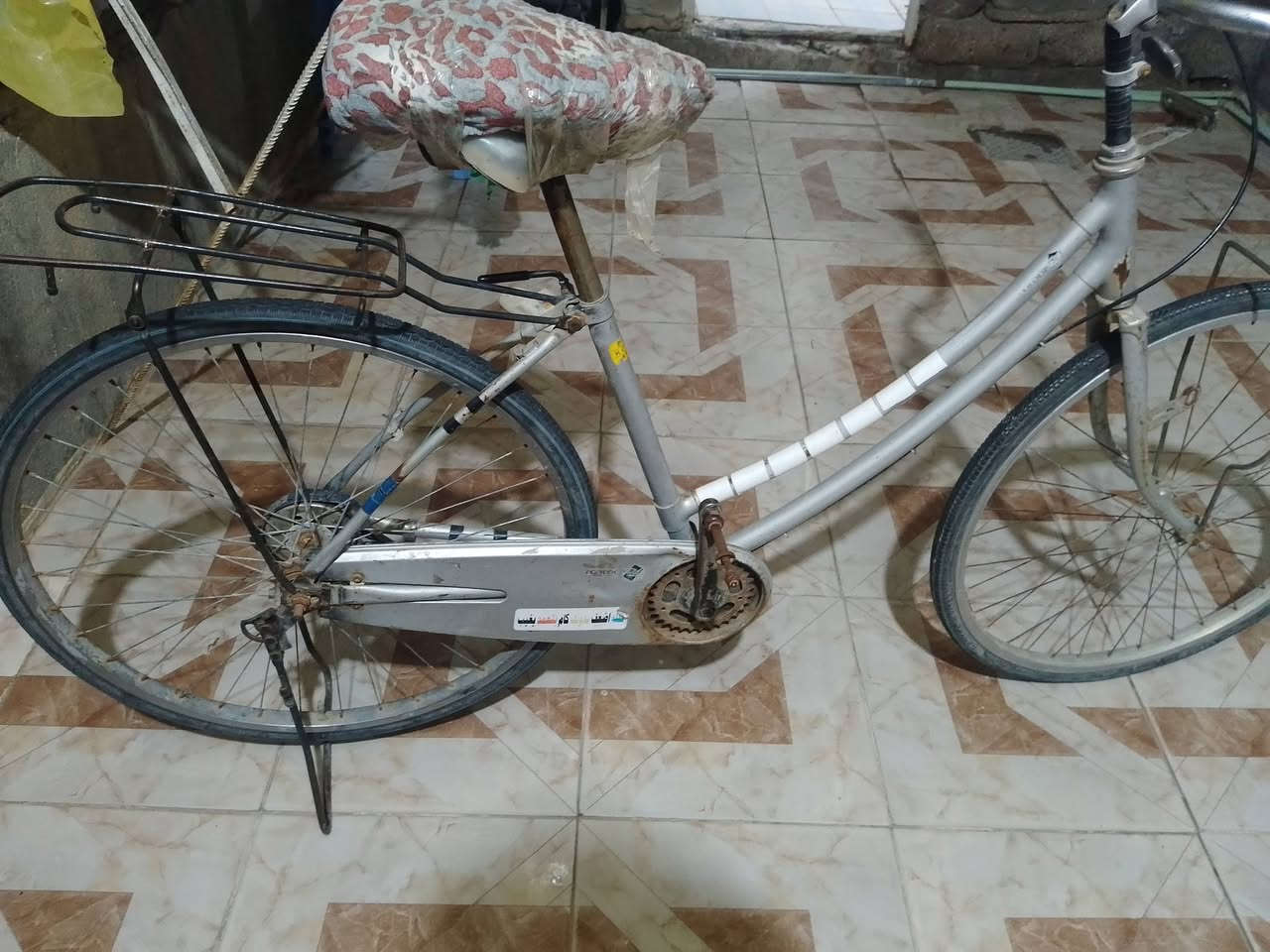 السلام عليكم باسكل شوفة عينك عوزة بس مقعد وزنجيل حريشي مابي جاملغاته وياة سعره 30ومجالة 25 الف قفل مكاني ناصرية مركز رقمي ***********
