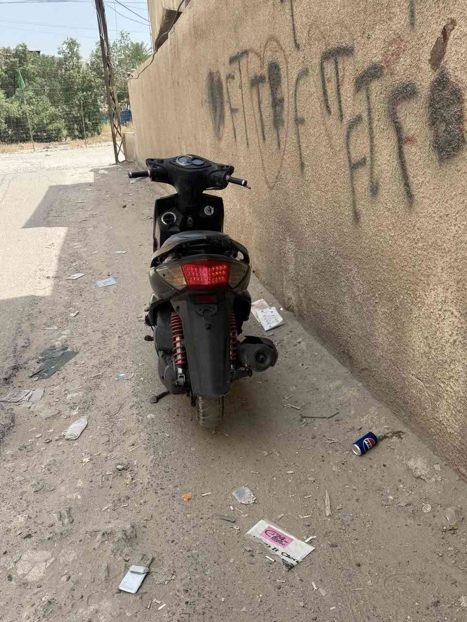 متاح سكنس فحل نوزل خطين طلاعات موديل ٢٠١٠ كوري مكينة خرسة شلعة معدل خير من الله كهربائياتهة شغالة سلف اشاير لايت دبل اشارة كلهة شغالة دشبول شغال مكينة ناعمة حلوى تاير خلفي جديد اشاير امامي لد بكلايت خلفي لد اوراقها موجودة سعرها ٦٥٠ بغداد البياع ***********
