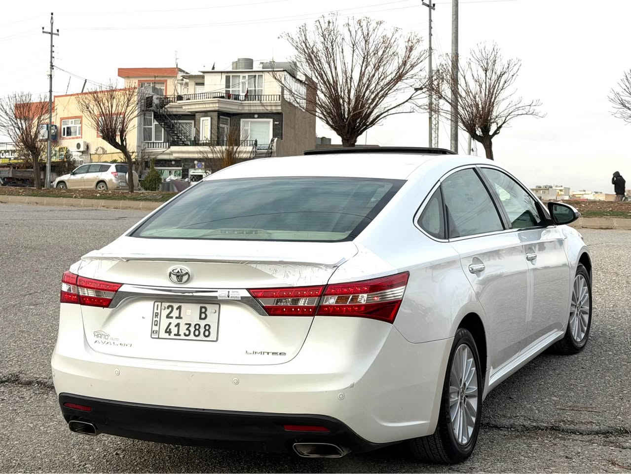 ئەڤەلۆن ٢٠١٣ خلیجی
لیمتد برێمی ٢ حاسە 
سڵاید و پەردە
ناوزەرد کوشن سارد و گەرم و خەزن 
شاشە و تەبرد لەمس و مەرکەزی 
گێر شەفت و سوکان ڤۆلیۆم و تەحدید سورعە
105 ڕۆشتووە و سۆنەرەکەیم داناوە
سعری ١٩٨ گەلاو معامەلە *********** السليمانية, العراق
