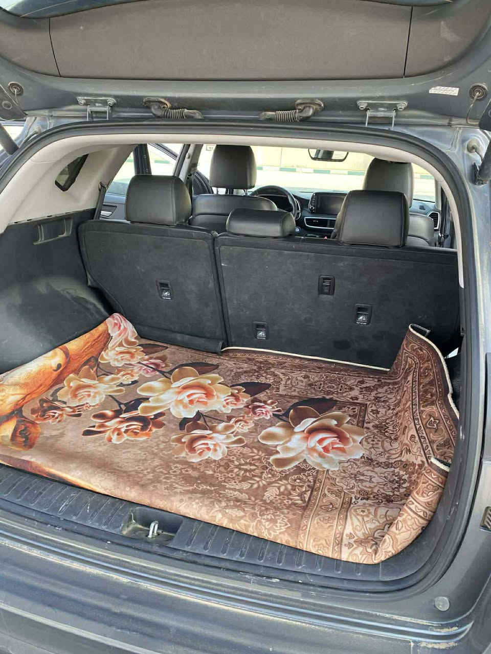 سلام عليكم هونداي توسان وارد امريكي موديل ٢١ مواصفات فول للاخير سونار والحادث جوة بل صور عنوان بغداد الاستفسار ***********
***********
