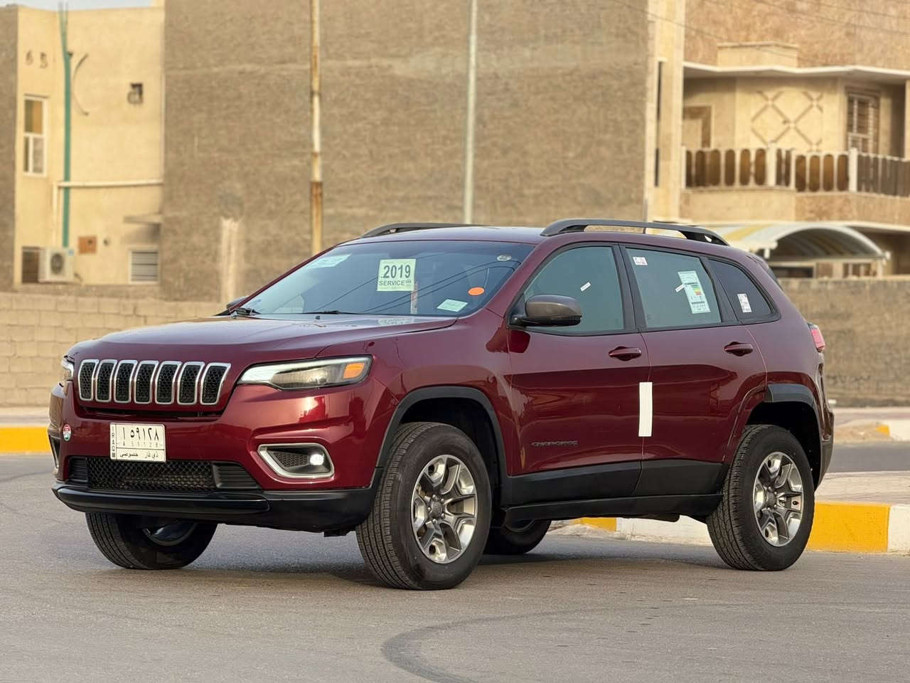 السلام عليكم 
للبيع او مراوس جيب بزون موديل 2019 حجم المحرك V6فول مواصفات ترايل هوك رقم ذي قار تحويل ثاني يوم بيها جاملغ وبنيد صبغ بدون دواخل بدون شواصي ابد سياره جديده وجاهزه للاخير ماناقصها شي ابد تخم تاير حداده محرك كير كفاله ترهم بيع وترهم مراوس 
العنوان:البصرة-المعقل 
السعر:135 
استفسار: ***********
