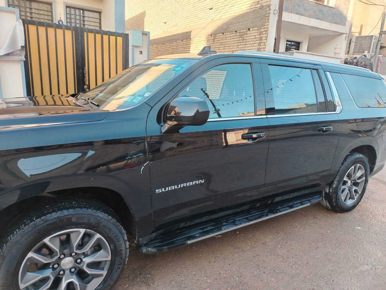 تاهو 2024 سوبر بان ( امريكي ) ls
سياره بيهة قطعتين
8 سلندر 5.3 السياره اني كاصهة كتاب شهداء
السياره ماشيه 25 الف كيلو فقط لاغير 

مواصفاتها معروفه

تبريد مركزي

7 راكب

 بصمه
 
تحكم ستيرن كامل 

 تشغيل عن بعد

 نقطه عمياء

 رادار 

وحساسات

كامرة دوارة 

لايت ثلجي زنون 

لد نهاري

دخول بصمه 

تحكم تبريد منفصل 

كراسي كهرباء
***********
ترهم مراوس موديل اقل
