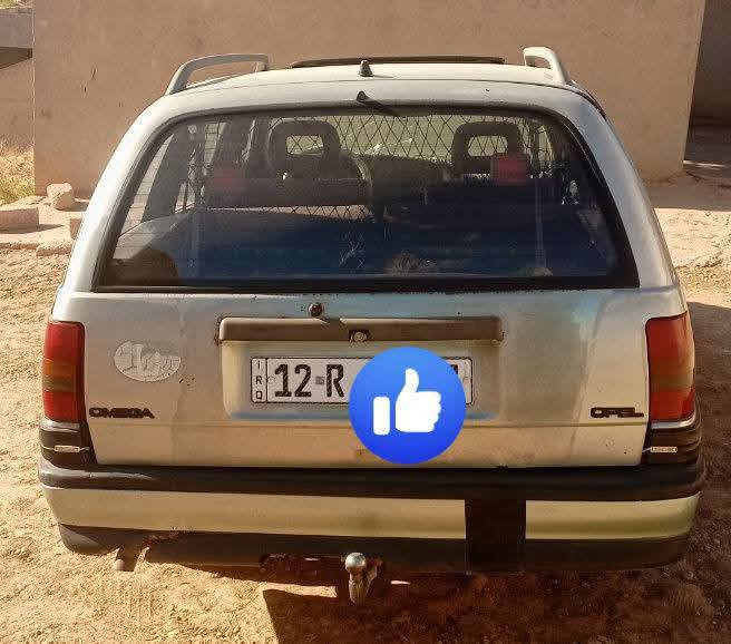 اوبل اوميكا حجم 20 كير محرك شرط كهربائية كله شغاله قفل مركزي تايات انضاف طخم نضيف رقم جديد نينوى كاربون بيها السعر 23  ***********.   ترهم معارضه
