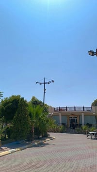 مسبح داخلي • منزل مؤثث • خلف مطعم ميديا