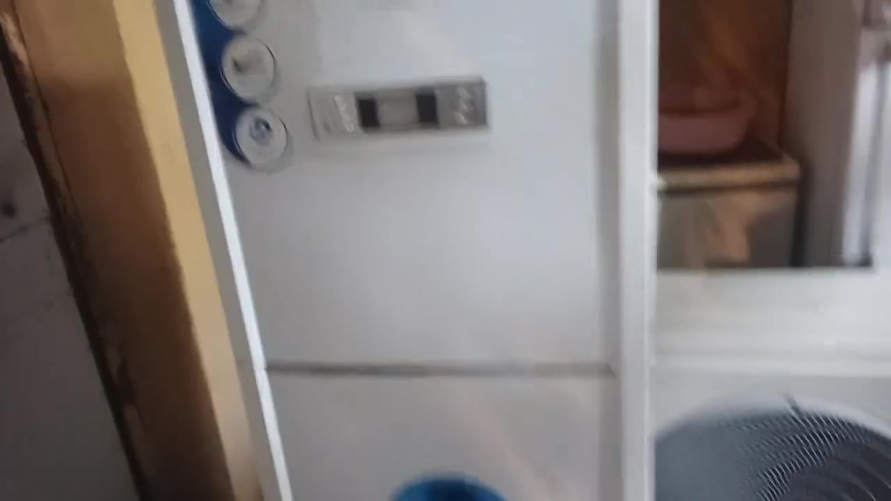 سلام عليكم سبلت ٣ طن نضيف كلش اخو جديد 
شرط شغل ***********
