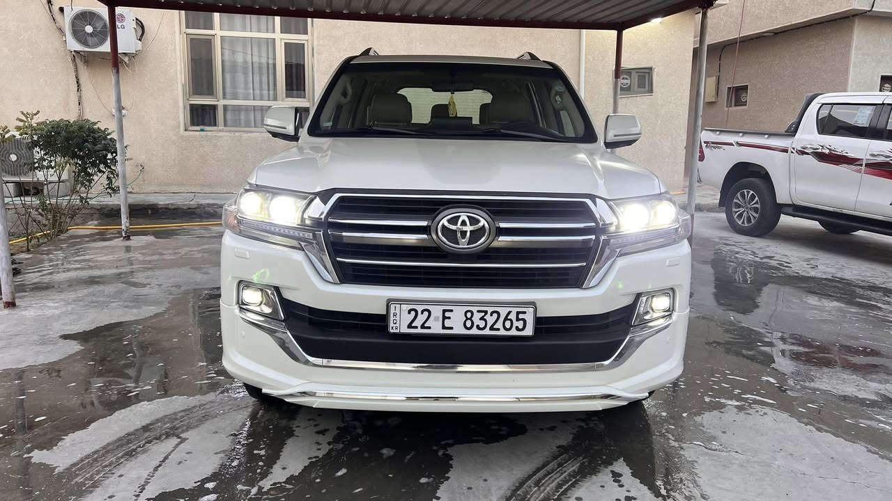 السلام عليكم : لاندكروز موديل 2020 ساز فول مواصفات  گراند تورنك ميحتاج اذكر المواصفات ماشيه 77الف السياره كفاله عامه من كلشي رقم اربيل بسمنا السعر 535 مكان السياره بغداد اليوسفية 
***********
***********
