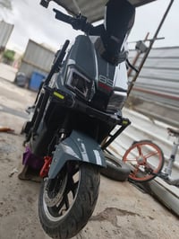 للبيع دراجه شحن نوع الصاعقه أربع سرع مكفولة من كل شي استخدام قليل  بطا...