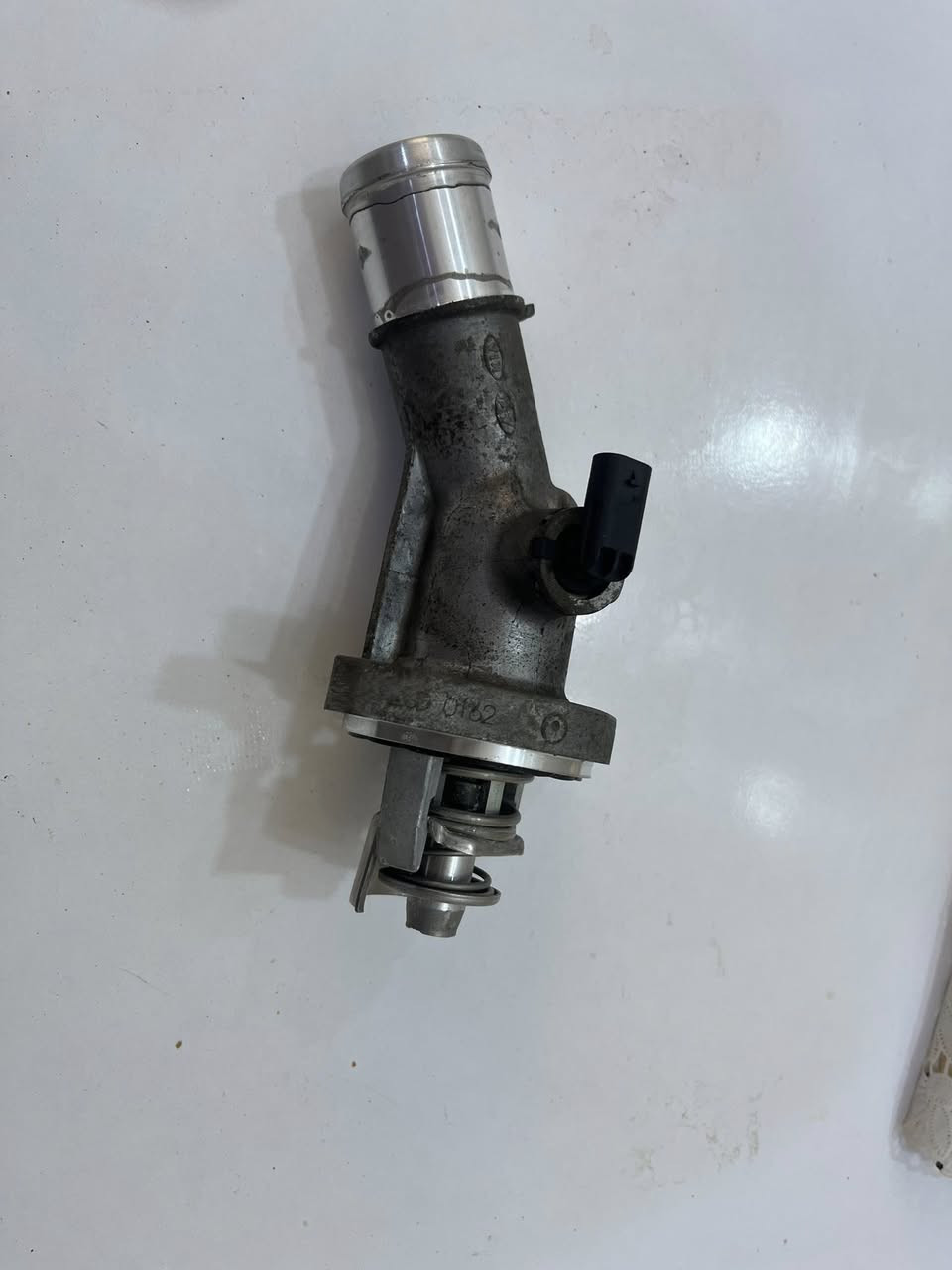 ولف حماوه مال فورتي 18للبيع مال محرك حاويه شرط السعر 90(***********)
