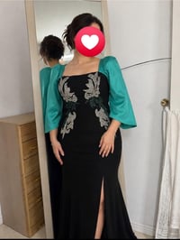 فستان • مقاس ٤٤-٤٦ • توصيل بغداد