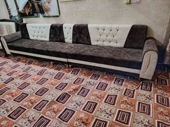 السلام عليكم تخم للبيع 20 مقعد جديد ما مستعمل هواي السعر 850 وبي مجال قليل المكان بابل *********** التصال
