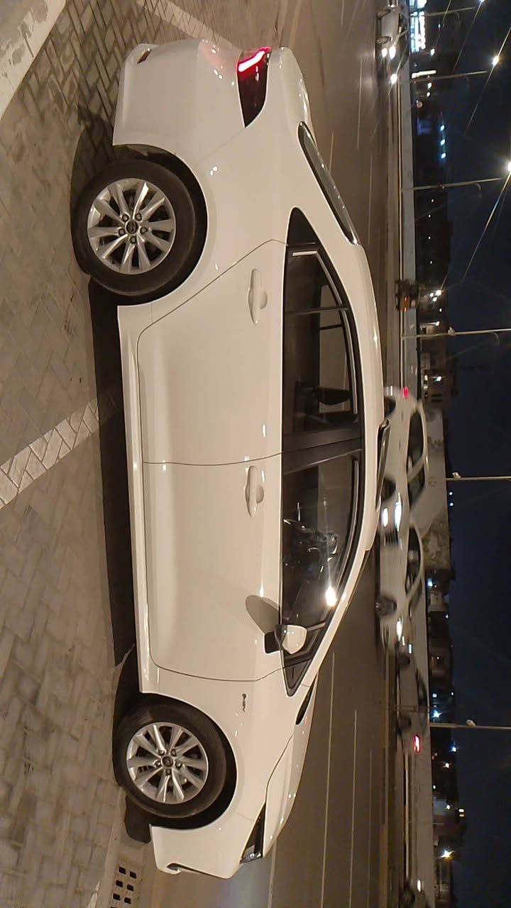 للبيــع كورلا   هايبرد  (2025)
محجـــوزة للمصـــرف ستقطاع مباشر 

رقم بغداد دولي راعي بغداد 

ماشيه 8000 ألف 

السعر  / خاص

الهاتف/***********
مكان السياره بصره
