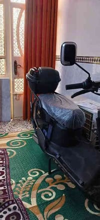 شباب دراجه شحن البيع  شركه ملكيه دراجه ((زيرو زيرو غير مستخدم )) اليوم...