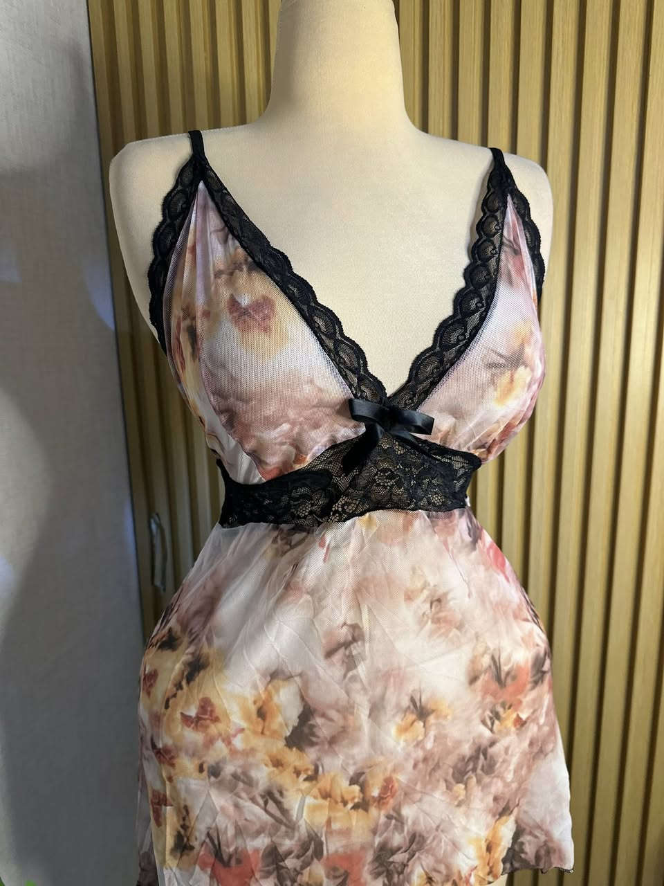 سيت نوم 🫰🏻
موديل يجنن اللون ياخذ العقل 🩷✨
يجي 3قطع 
خامه شيفون ناعم 

قطعه اخيره 🎀

⤵️⤵️


**إذا كنت صاحب هذا الإعلان وتريد حذفه لأي سبب، رجاءا أرسل رسالة إلى الدعم الفني**